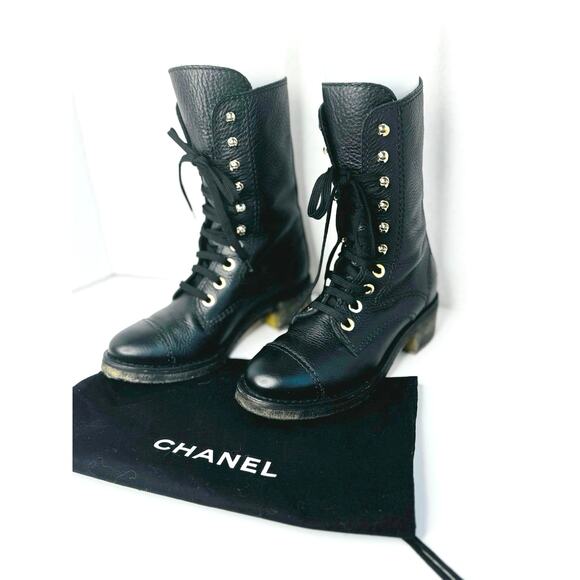 CHANEL Black Grained Leather Lace-Up Combat Boots with Gold Eyelets Size 36.5 - Picture 1 of 12